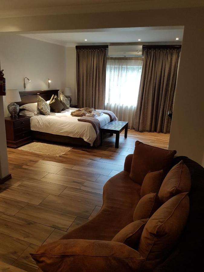 פרטוריה Cornerstone Guest Lodge מראה חיצוני תמונה