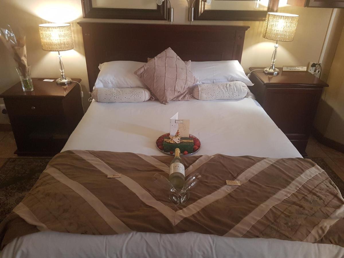 פרטוריה Cornerstone Guest Lodge מראה חיצוני תמונה